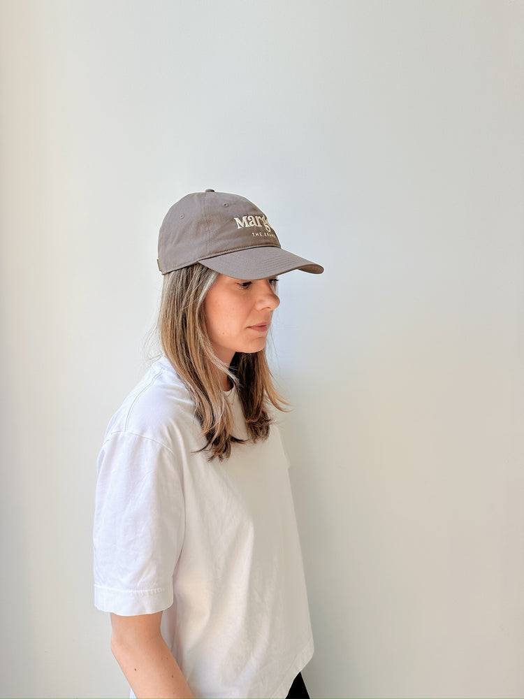 
                  
                    MARGOT LOGO CAP WALNUT
                  
                