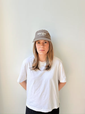 
                  
                    MARGOT LOGO CAP WALNUT
                  
                